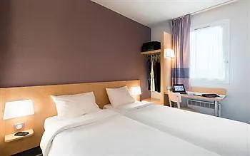 Metz Aux Arches 2* Jouy-aux-Arches